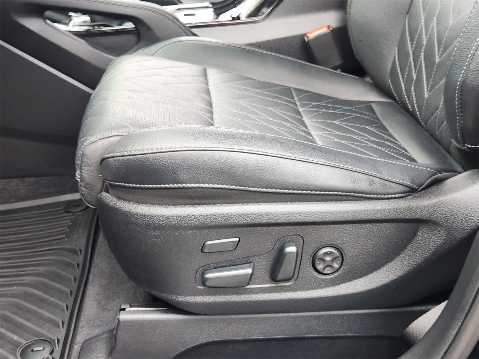 Thumbnail: 2024 Kia Telluride - 23