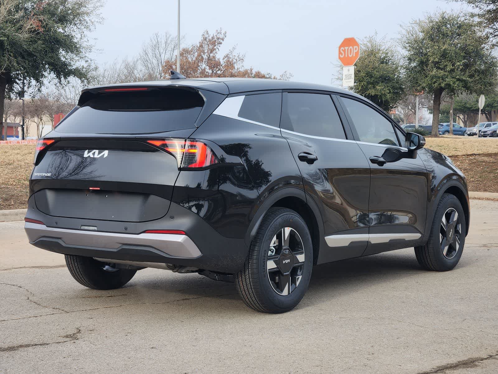Thumbnail: 2026 Kia Sportage - 4