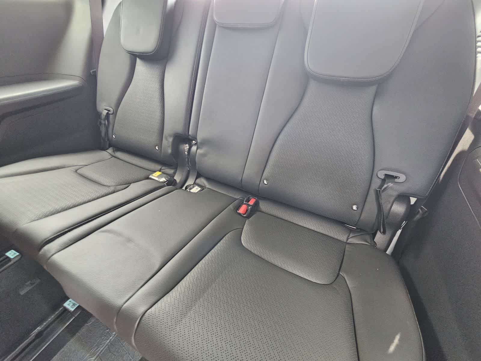 2027 Kia Carnival SX Prestige - Photo 23