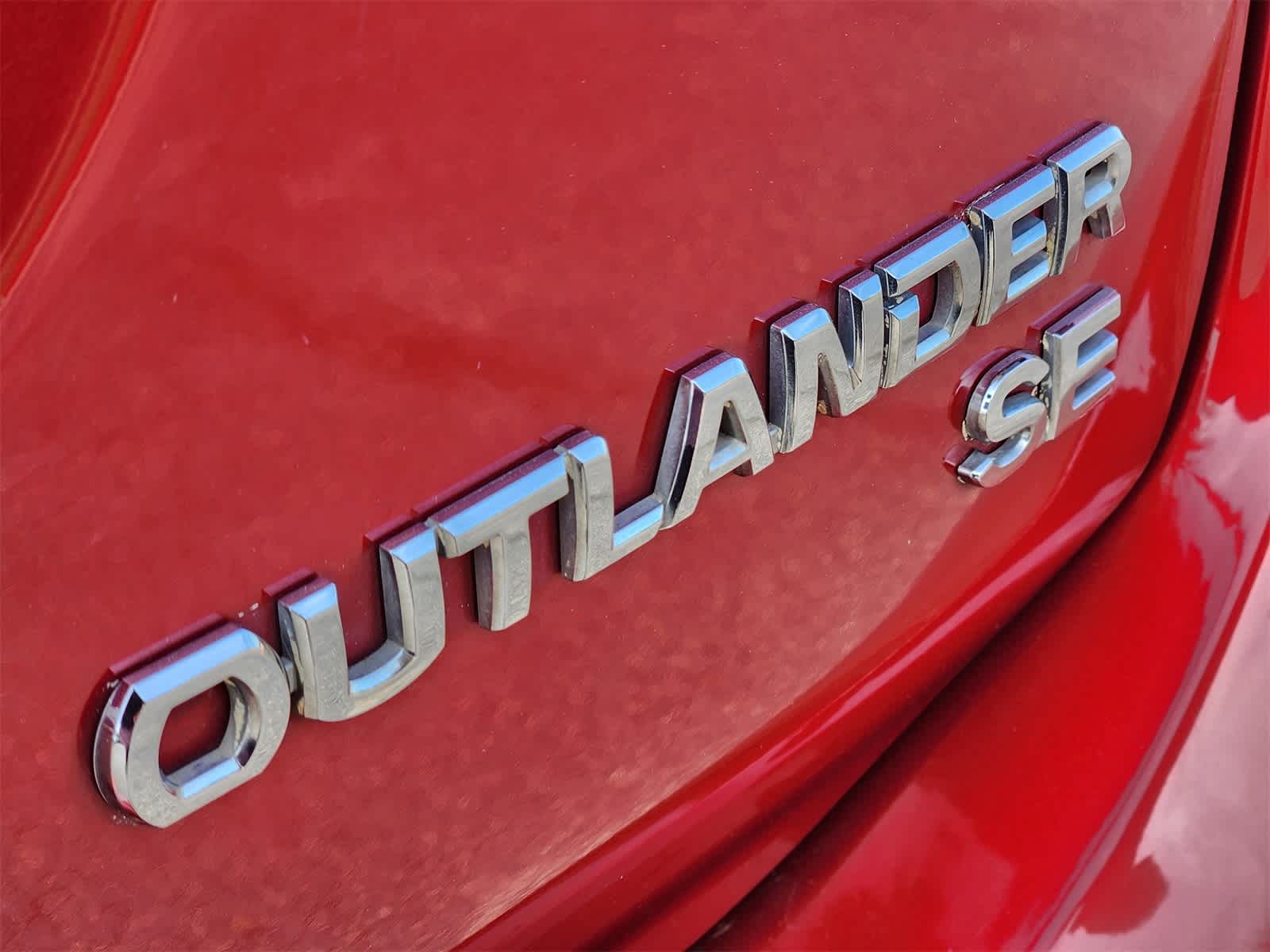 Thumbnail: 2018 Mitsubishi Outlander - 11