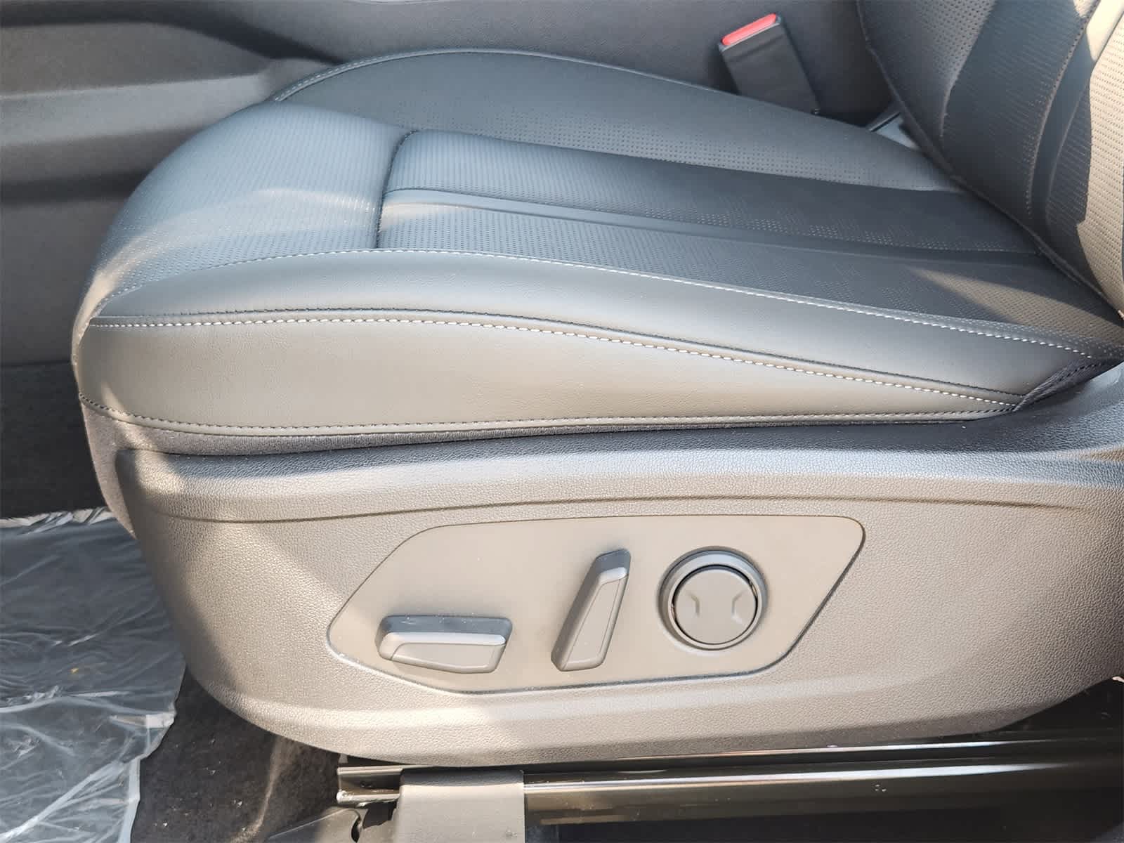 Thumbnail: 2026 Kia Sorento - 21