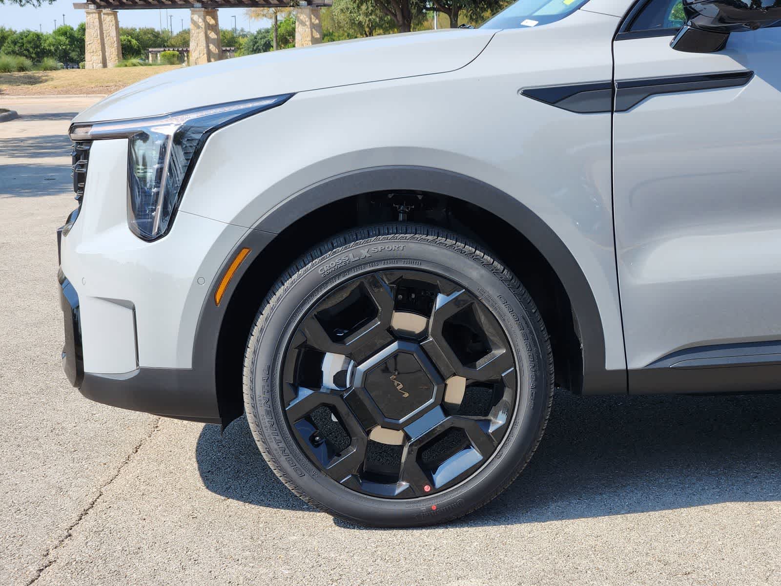 Thumbnail: 2026 Kia Sorento - 8