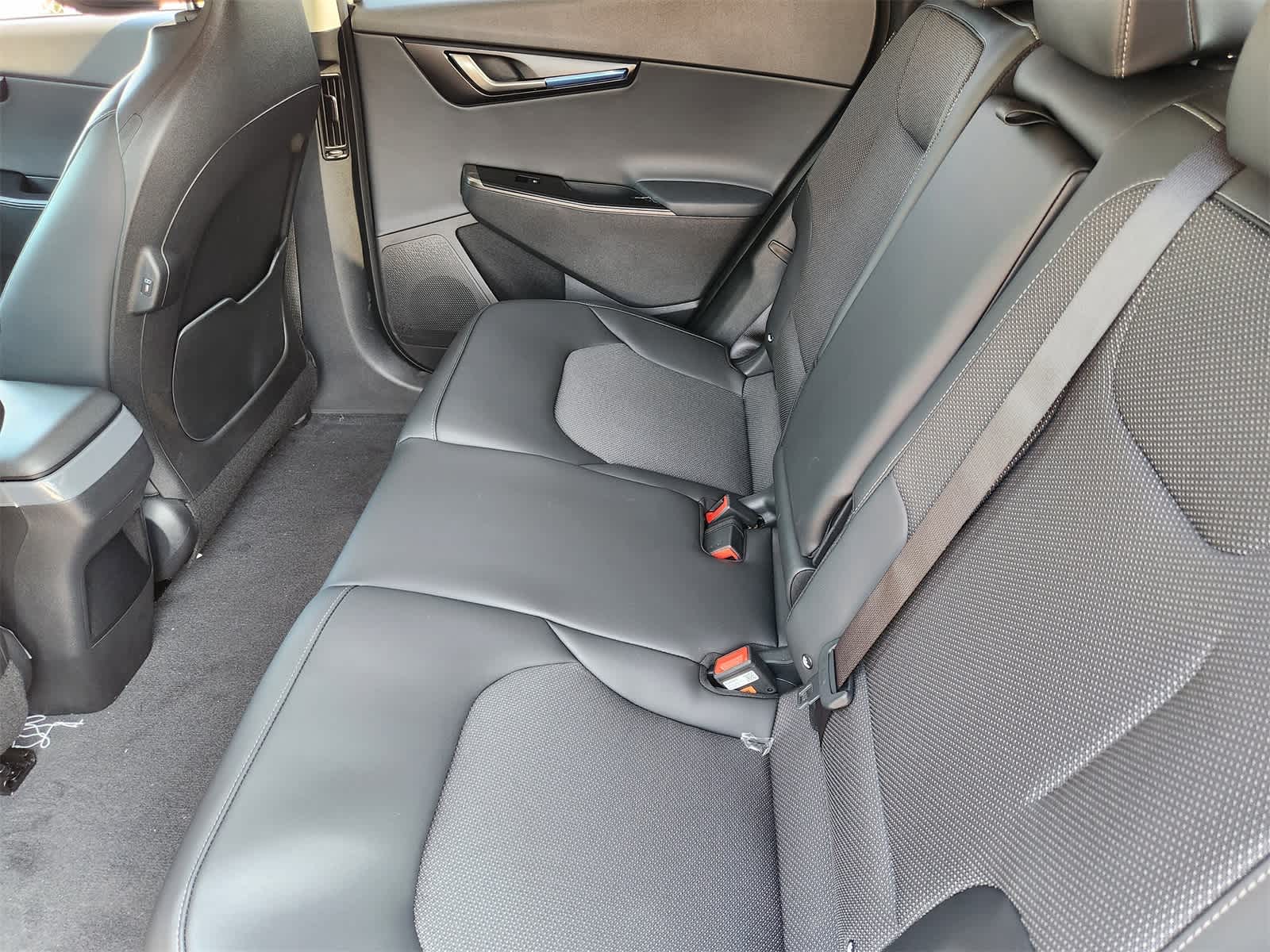 Thumbnail: 2025 Kia EV6 - 22