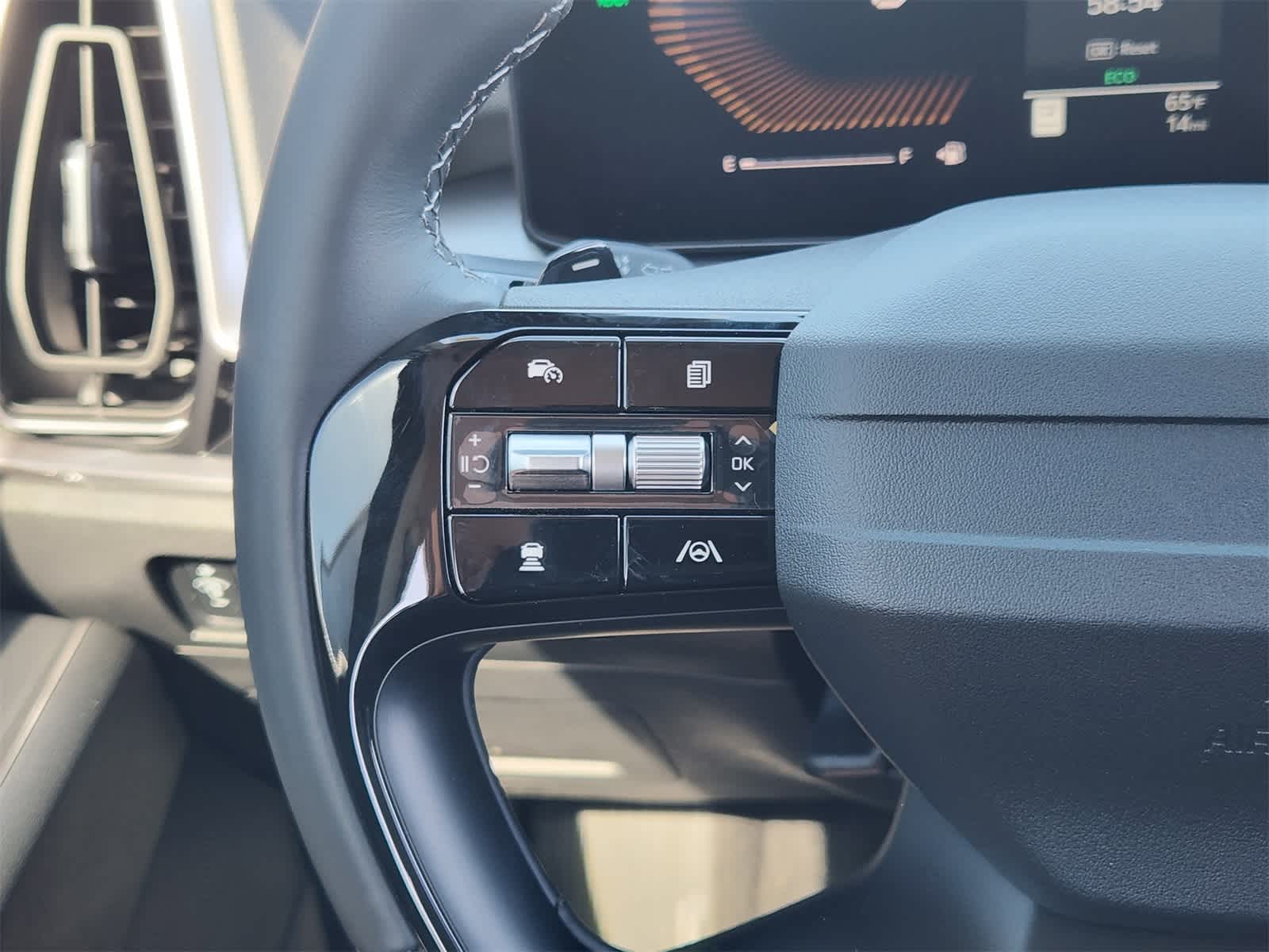 Thumbnail: 2026 Kia Sorento - 26