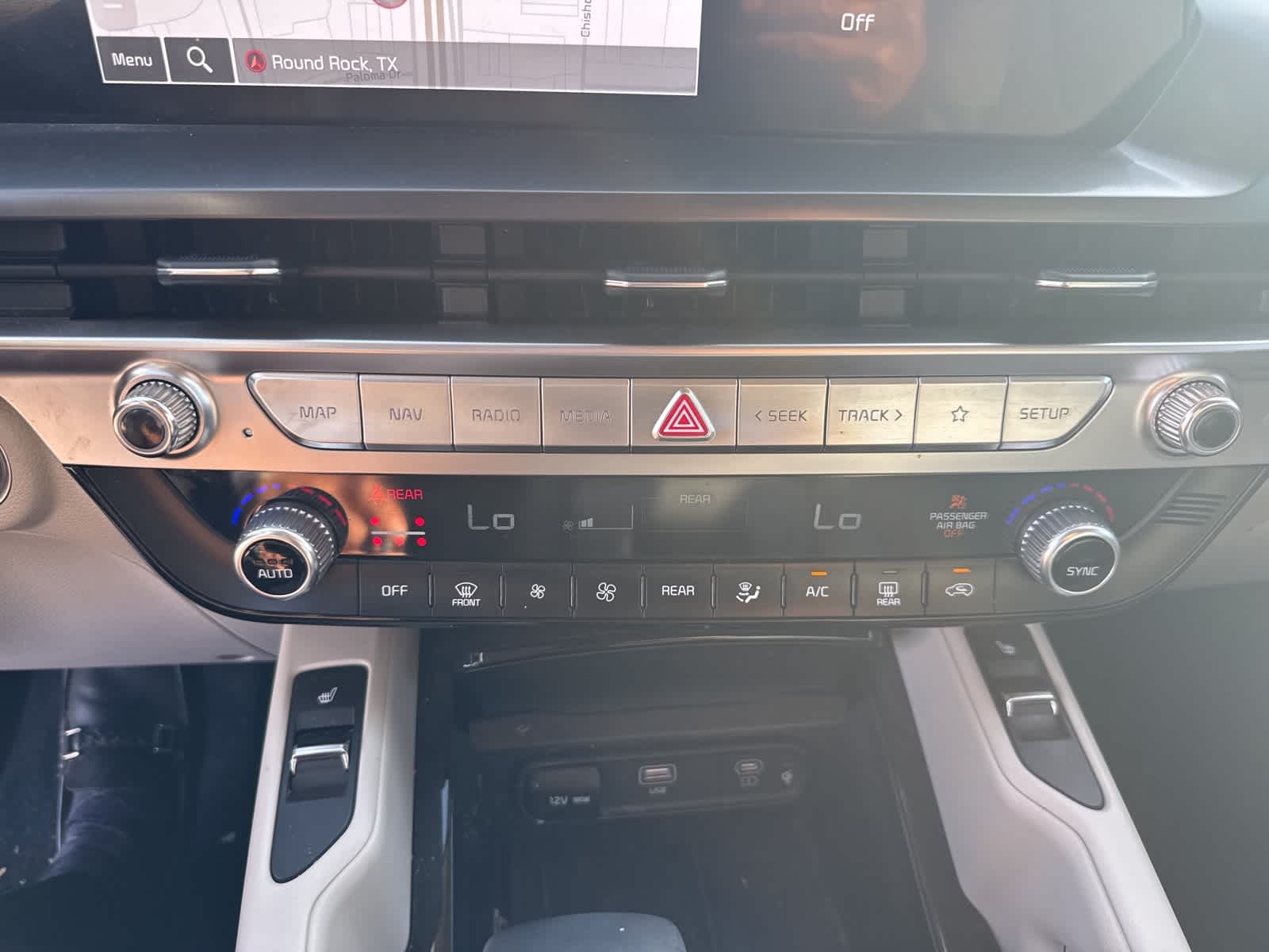 Thumbnail: 2024 Kia Telluride - 11