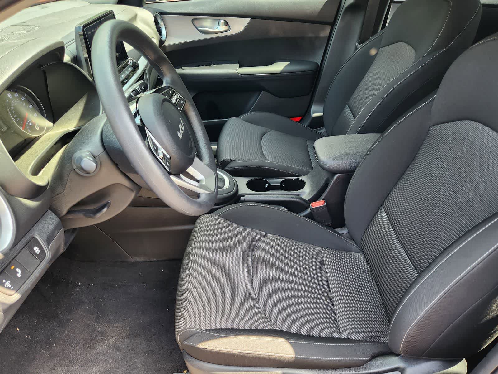 Thumbnail: 2025 Kia K5 - 10