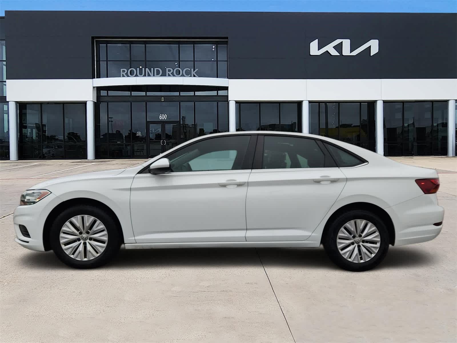 Thumbnail: 2019 Volkswagen Jetta - 4