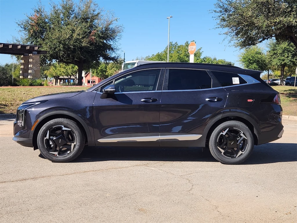 New 2026 Kia Sportage EX SUV