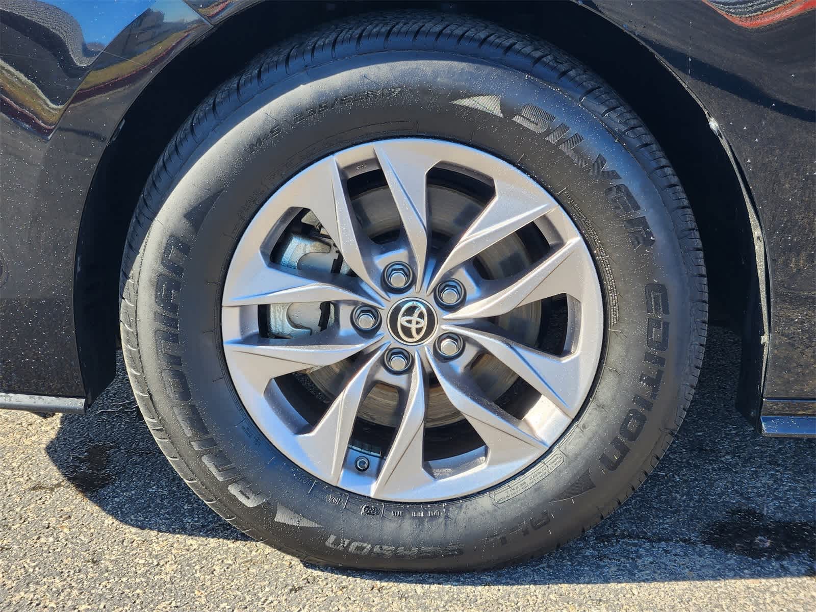 Thumbnail: 2021 Toyota Sienna - 9