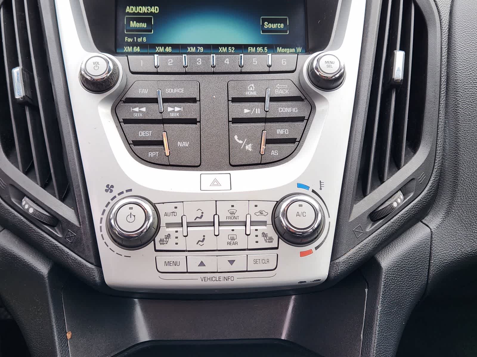 Thumbnail: 2017 Chevrolet Equinox - 18