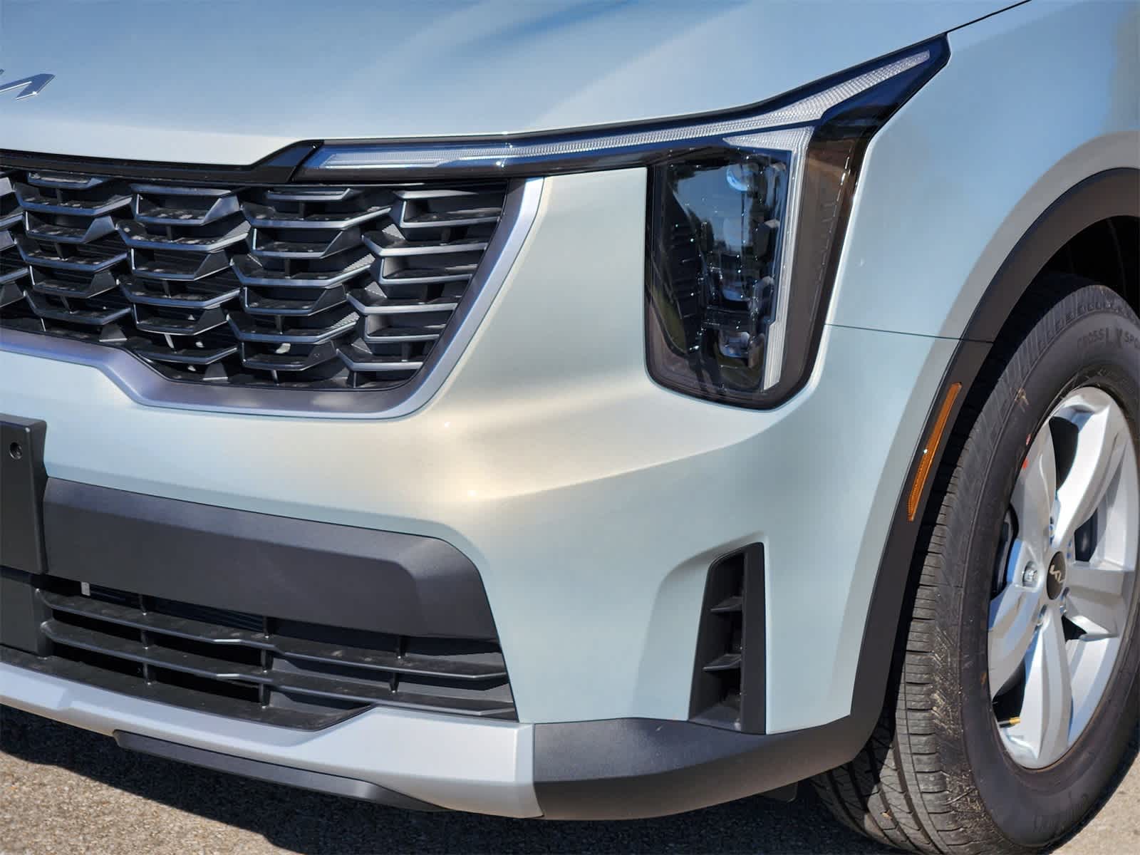 Thumbnail: 2026 Kia Sorento - 7