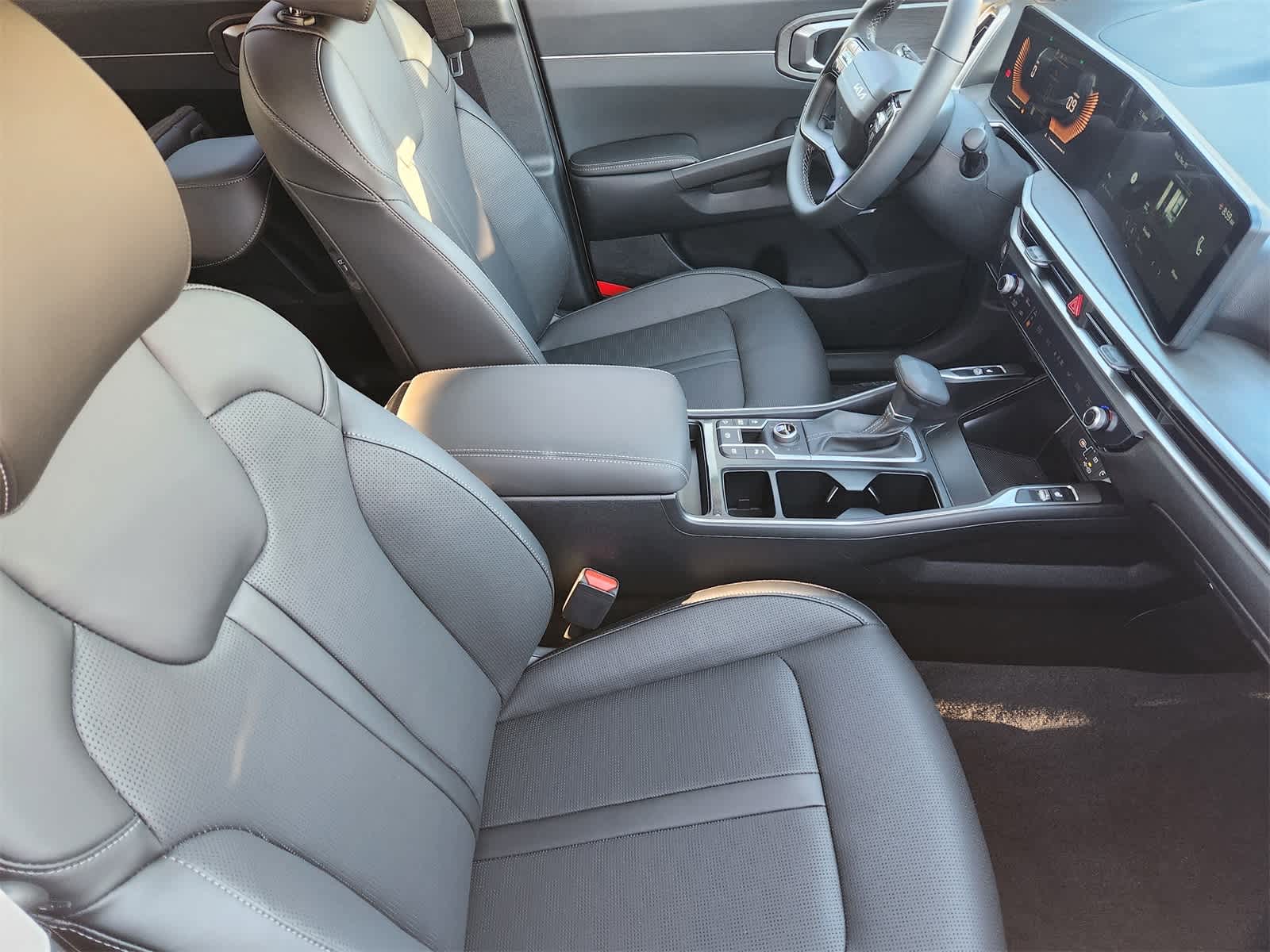 Thumbnail: 2026 Kia Sorento - 12