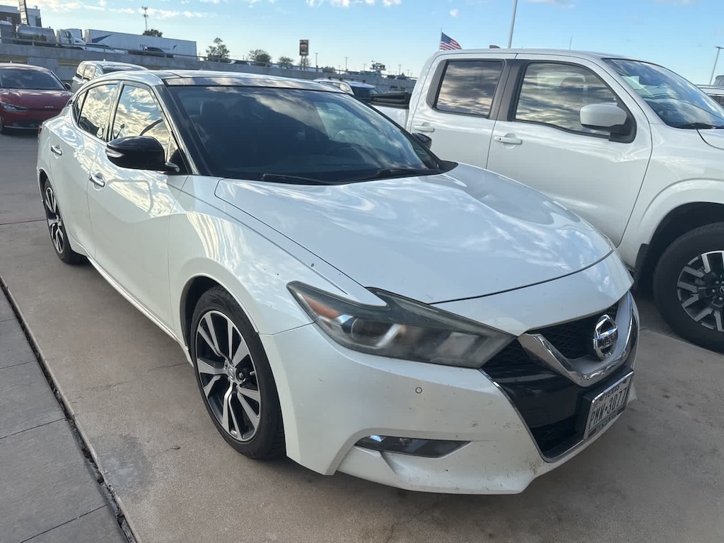 Used 2017 Nissan Maxima 3.5 SL Sedan