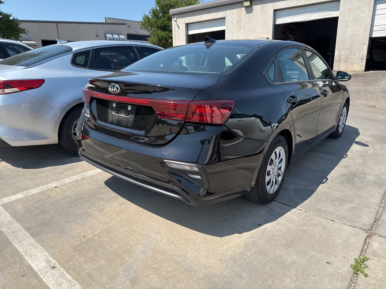 Thumbnail: 2021 Kia Forte - 4