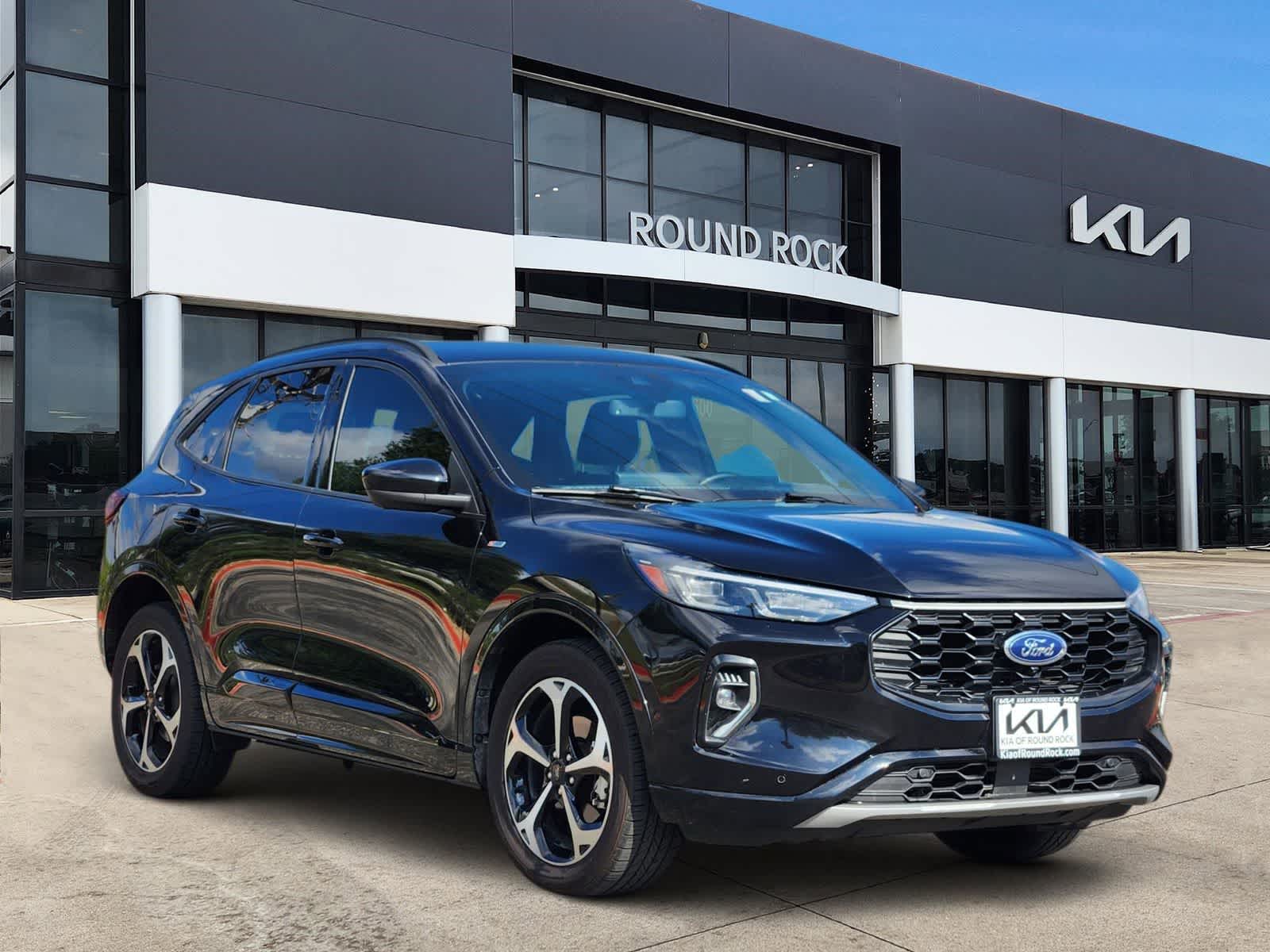 Thumbnail: 2023 Ford Escape - 3