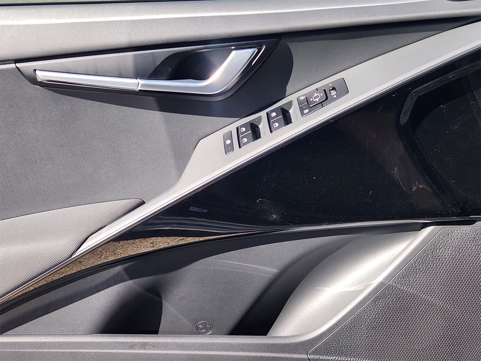 Thumbnail: 2026 Kia Niro - 18