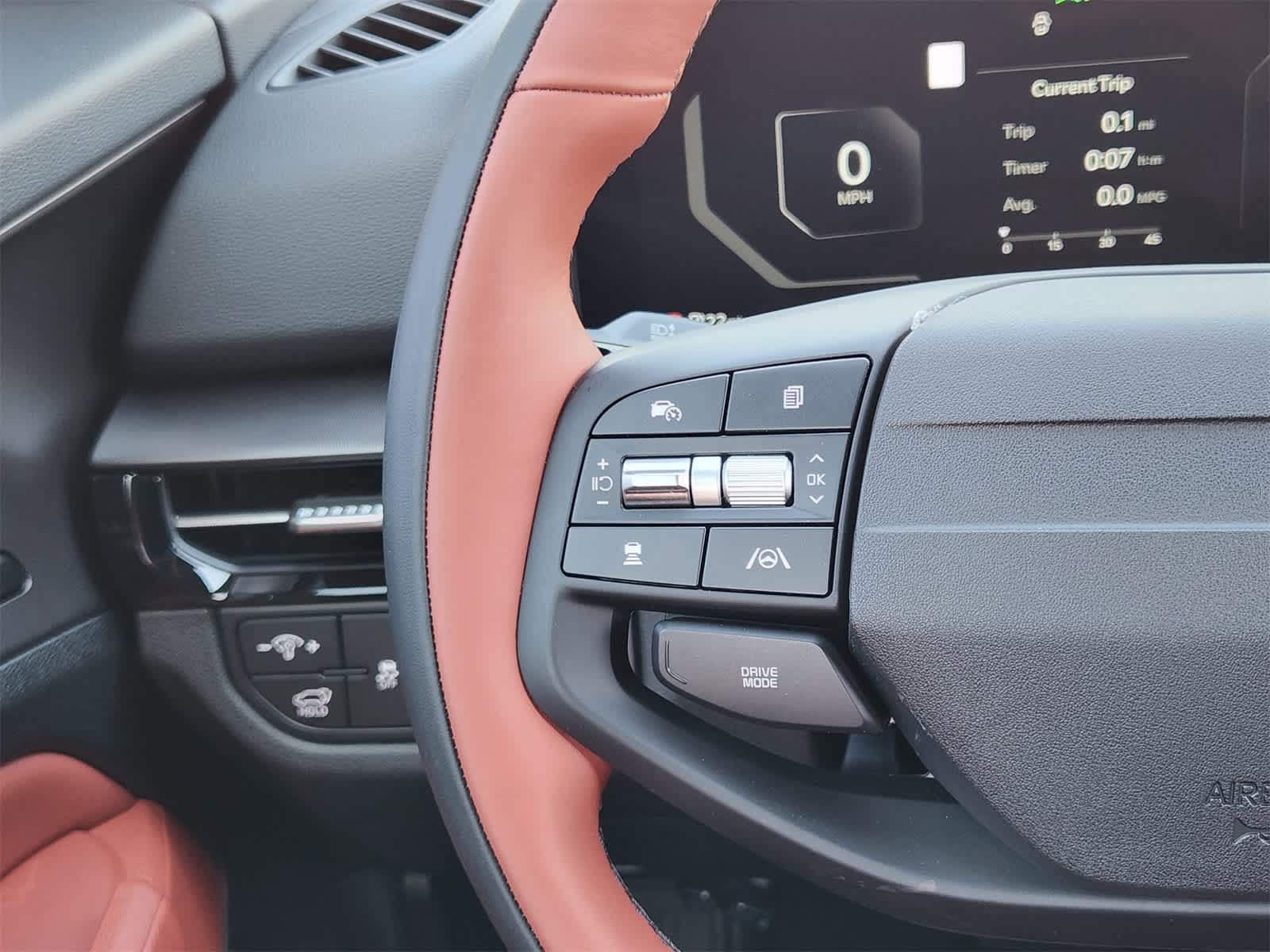 Thumbnail: 2026 Kia Sportage - 26