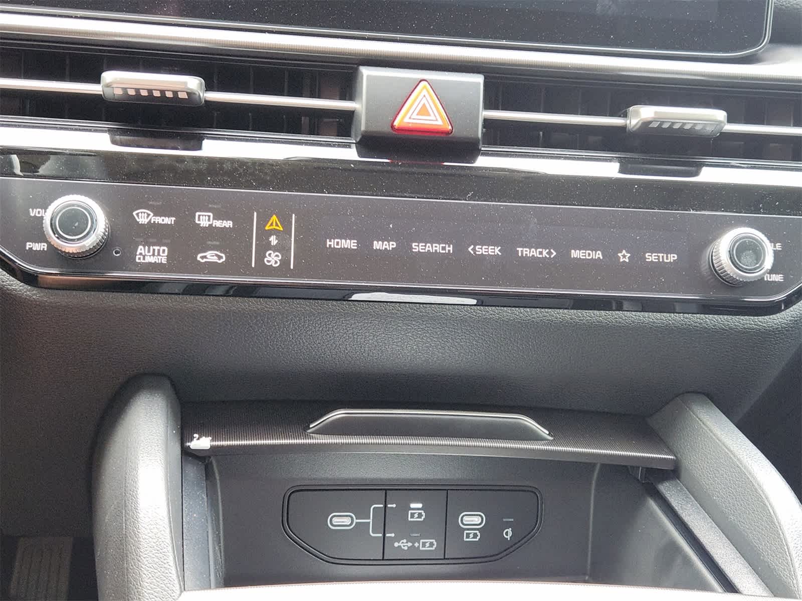 Thumbnail: 2026 Kia Sportage - 15