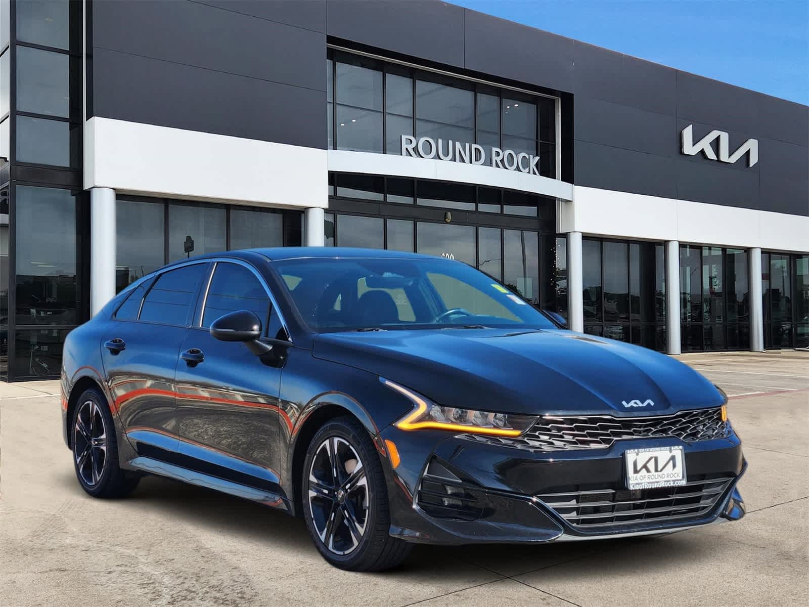 Thumbnail: 2023 Kia K5 - 3