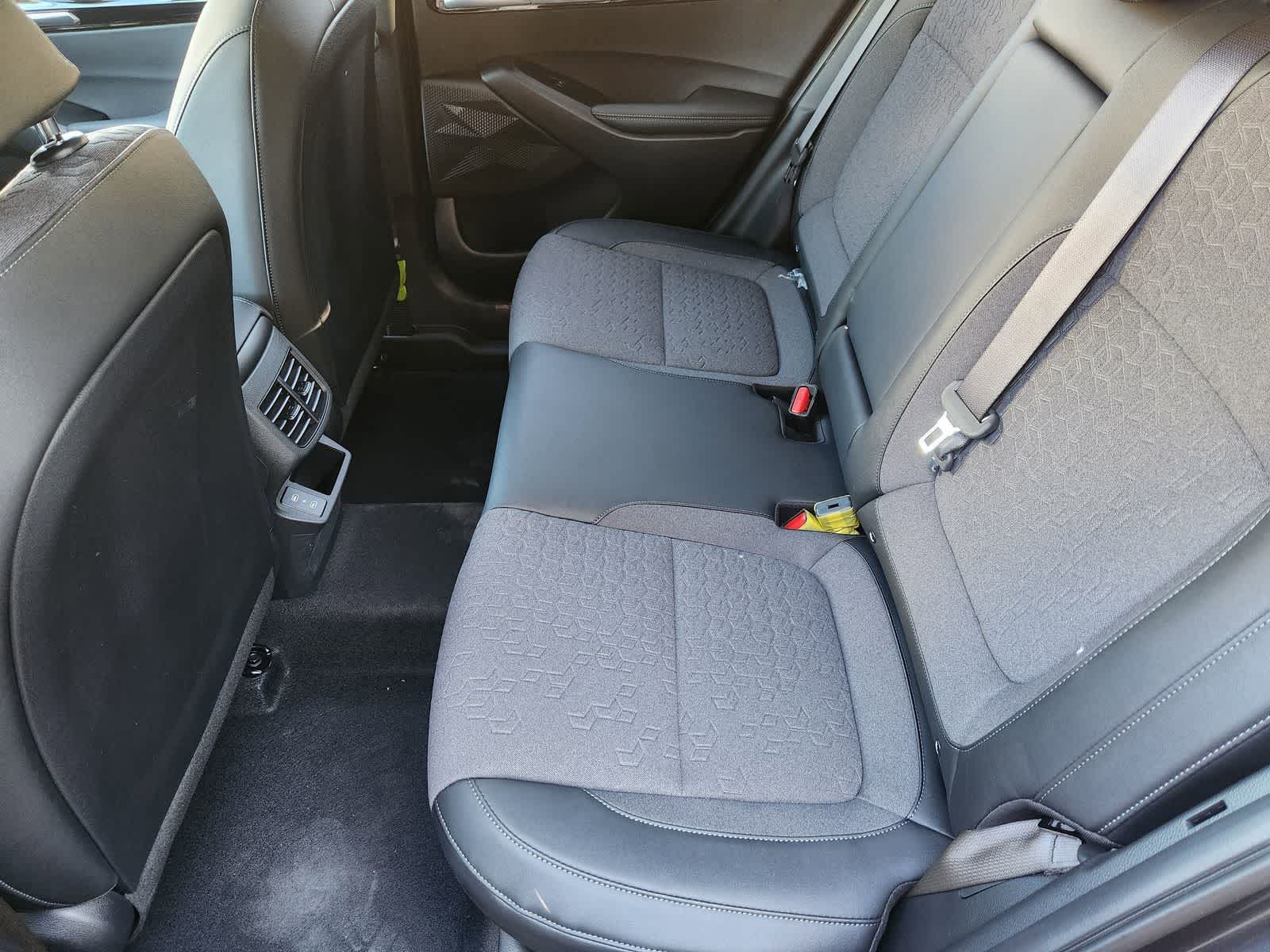 Thumbnail: 2026 Kia Seltos - 25