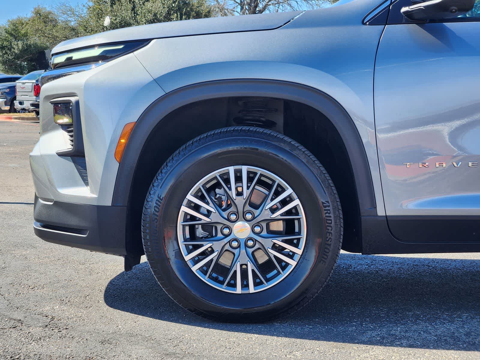 Thumbnail: 2024 Chevrolet Traverse - 8