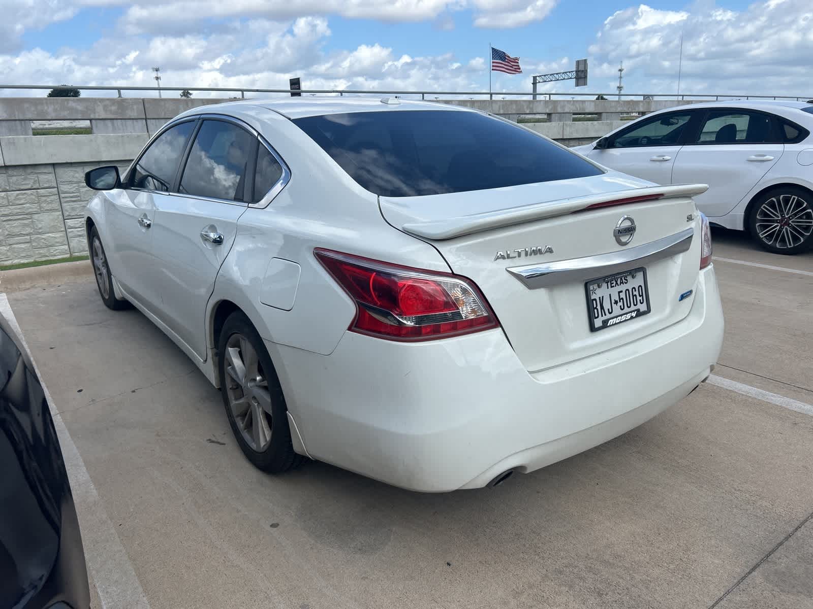 Thumbnail: 2013 Nissan Altima - 6