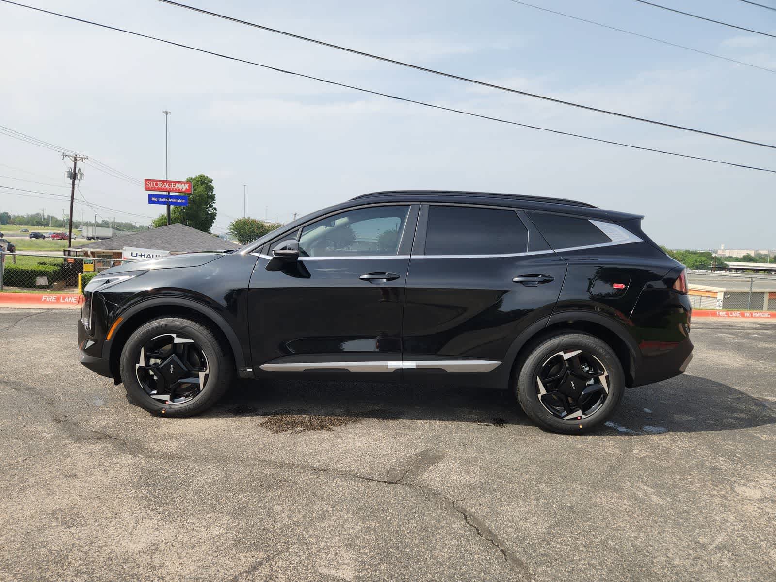 Thumbnail: 2026 Kia Sportage - 3