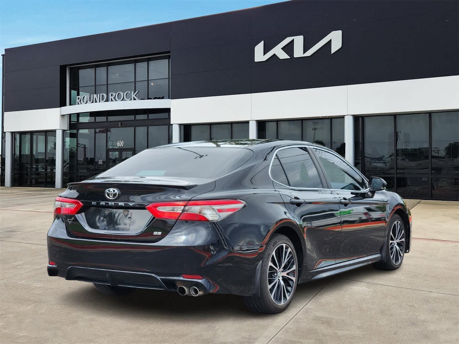 Thumbnail: 2018 Toyota Camry - 5