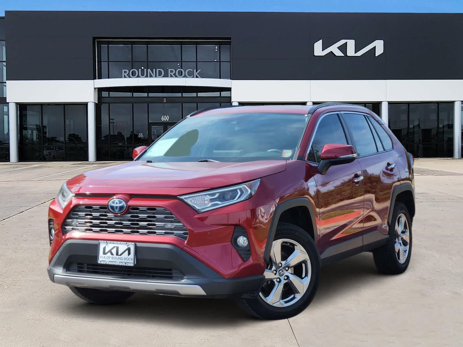 Thumbnail: 2019 Toyota RAV4 - 1
