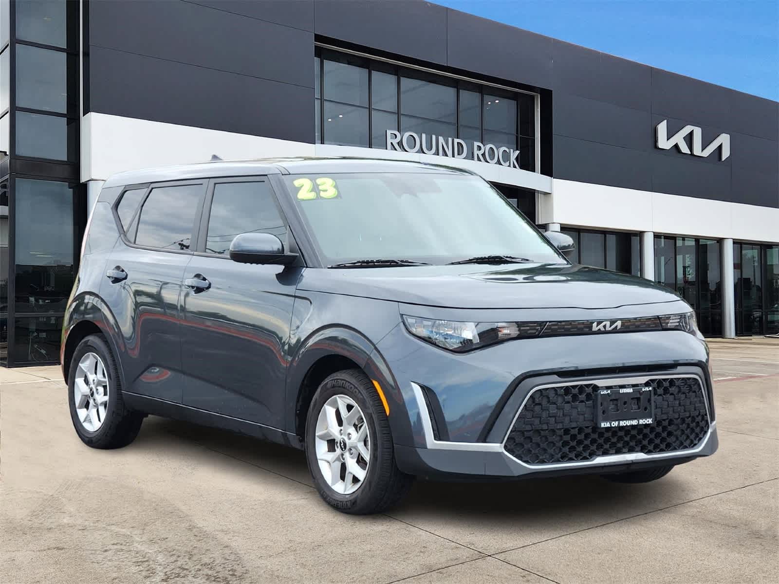 Thumbnail: 2023 Kia Soul - 3