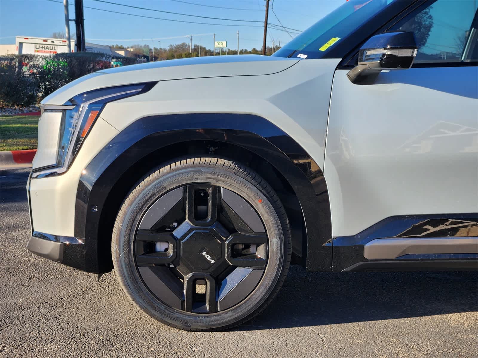 Thumbnail: 2026 Kia EV9 - 8