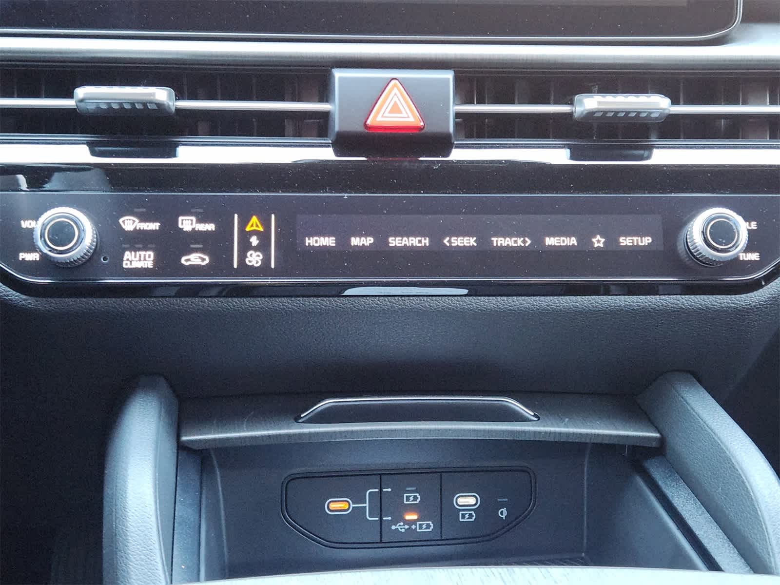 Thumbnail: 2026 Kia Sportage - 17