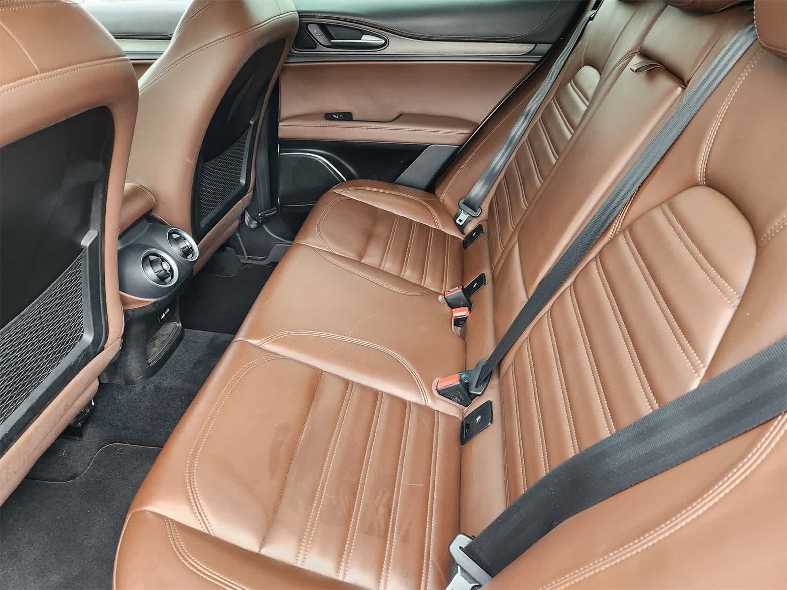 Thumbnail: 2019 Alfa Romeo Stelvio - 25