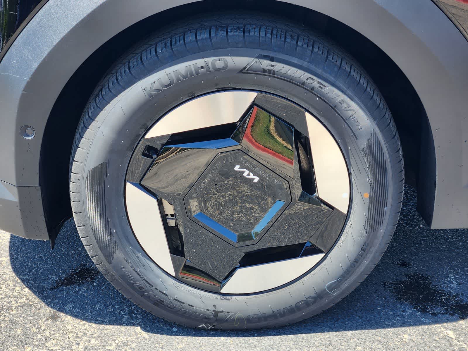Thumbnail: 2026 Kia EV9 - 9