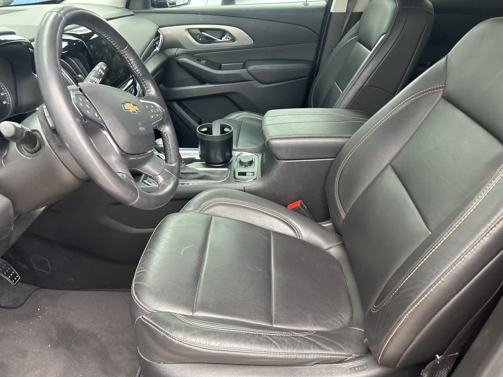 Thumbnail: 2020 Chevrolet Traverse - 11