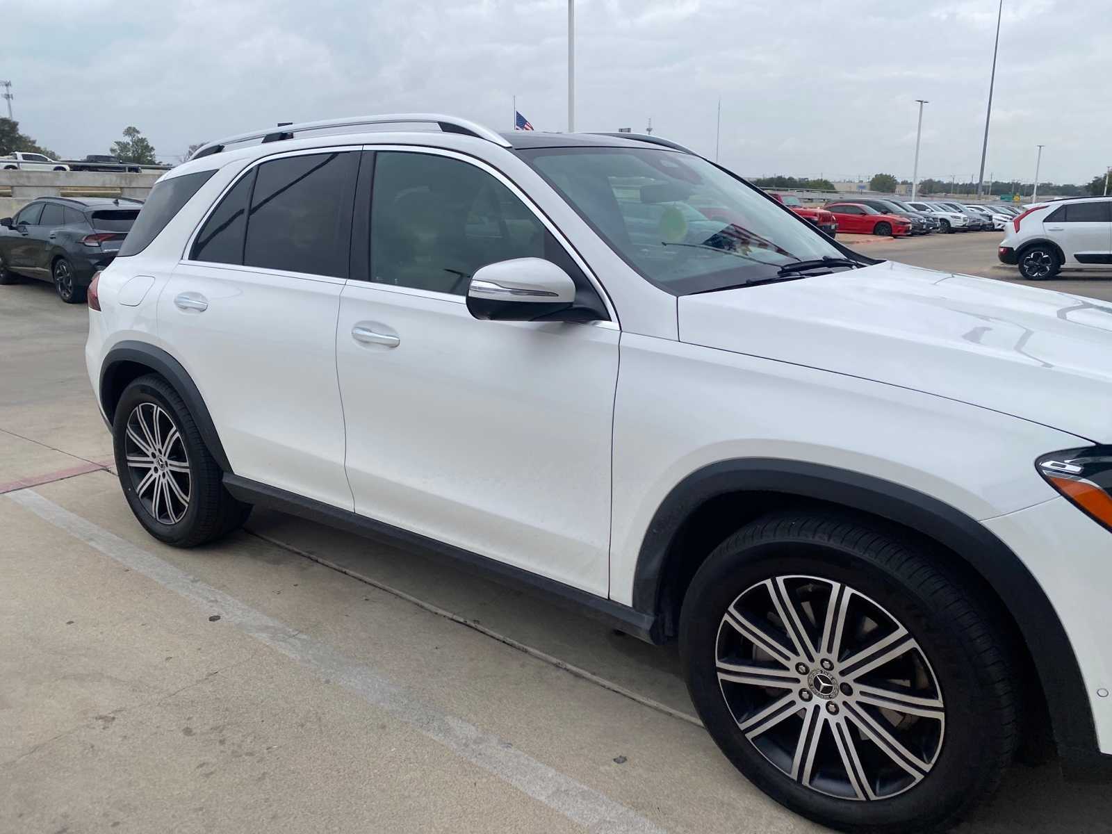 Thumbnail: 2024 Mercedes-Benz GLE - 3