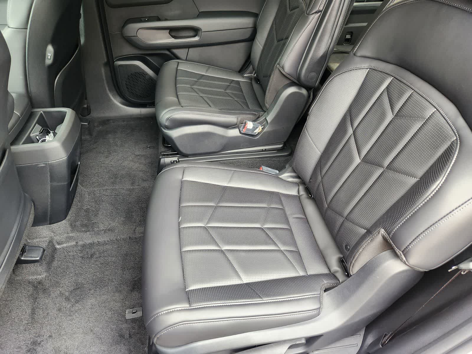 Thumbnail: 2027 Kia Telluride - 23