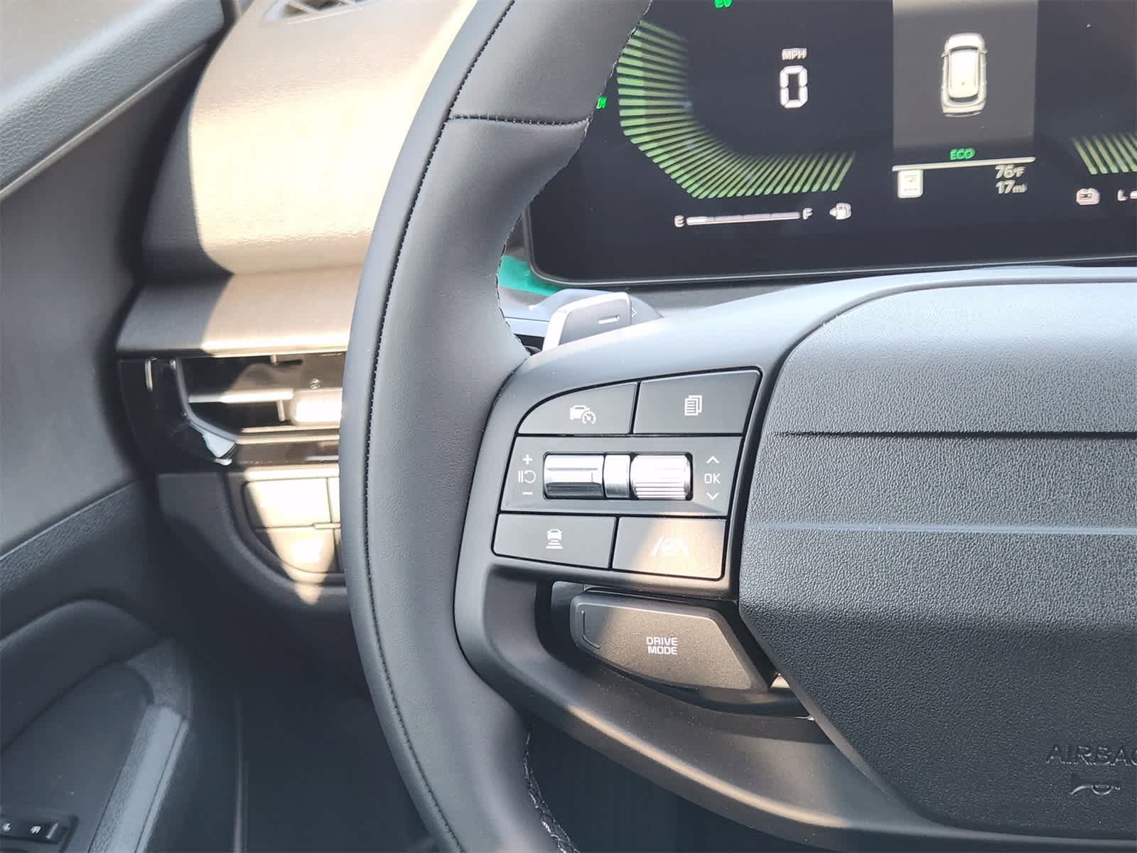 Thumbnail: 2026 Kia Sportage - 26