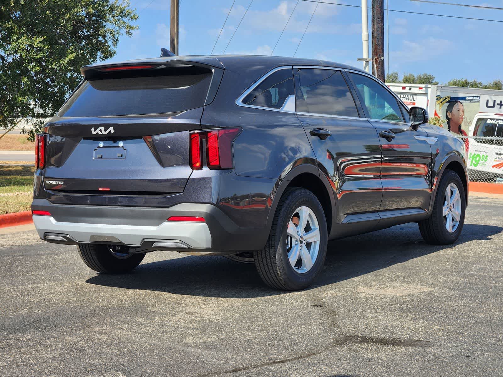 Thumbnail: 2026 Kia Sorento - 5