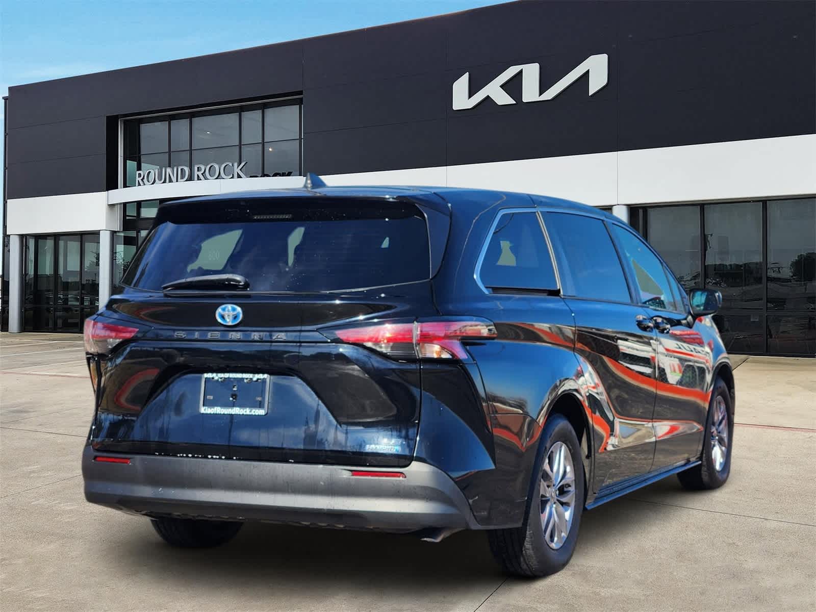 Thumbnail: 2021 Toyota Sienna - 5