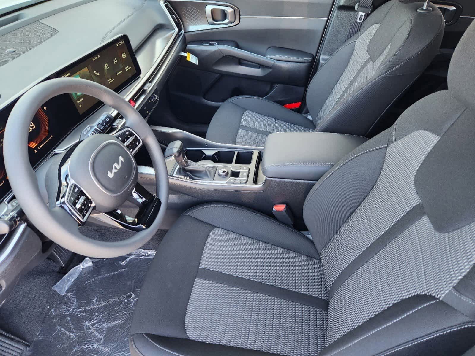 Thumbnail: 2025 Kia Sorento - 9