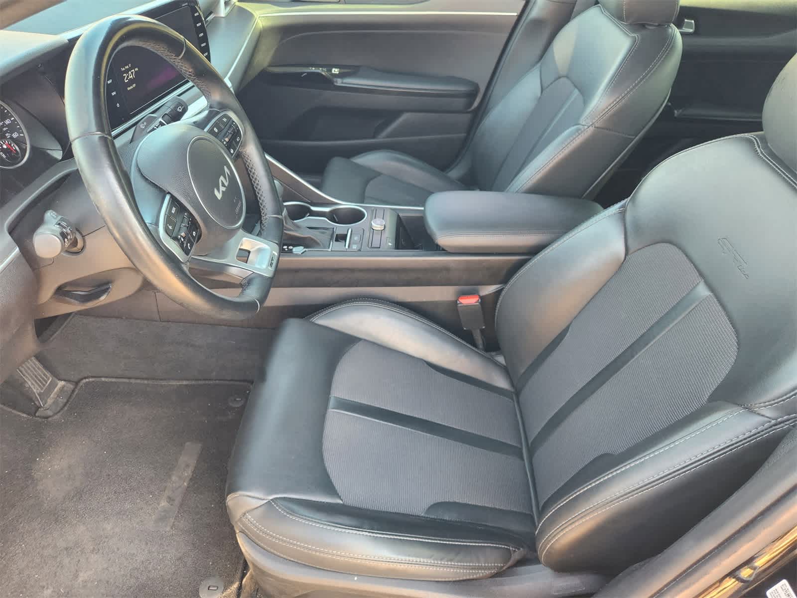 Thumbnail: 2023 Kia K5 - 12