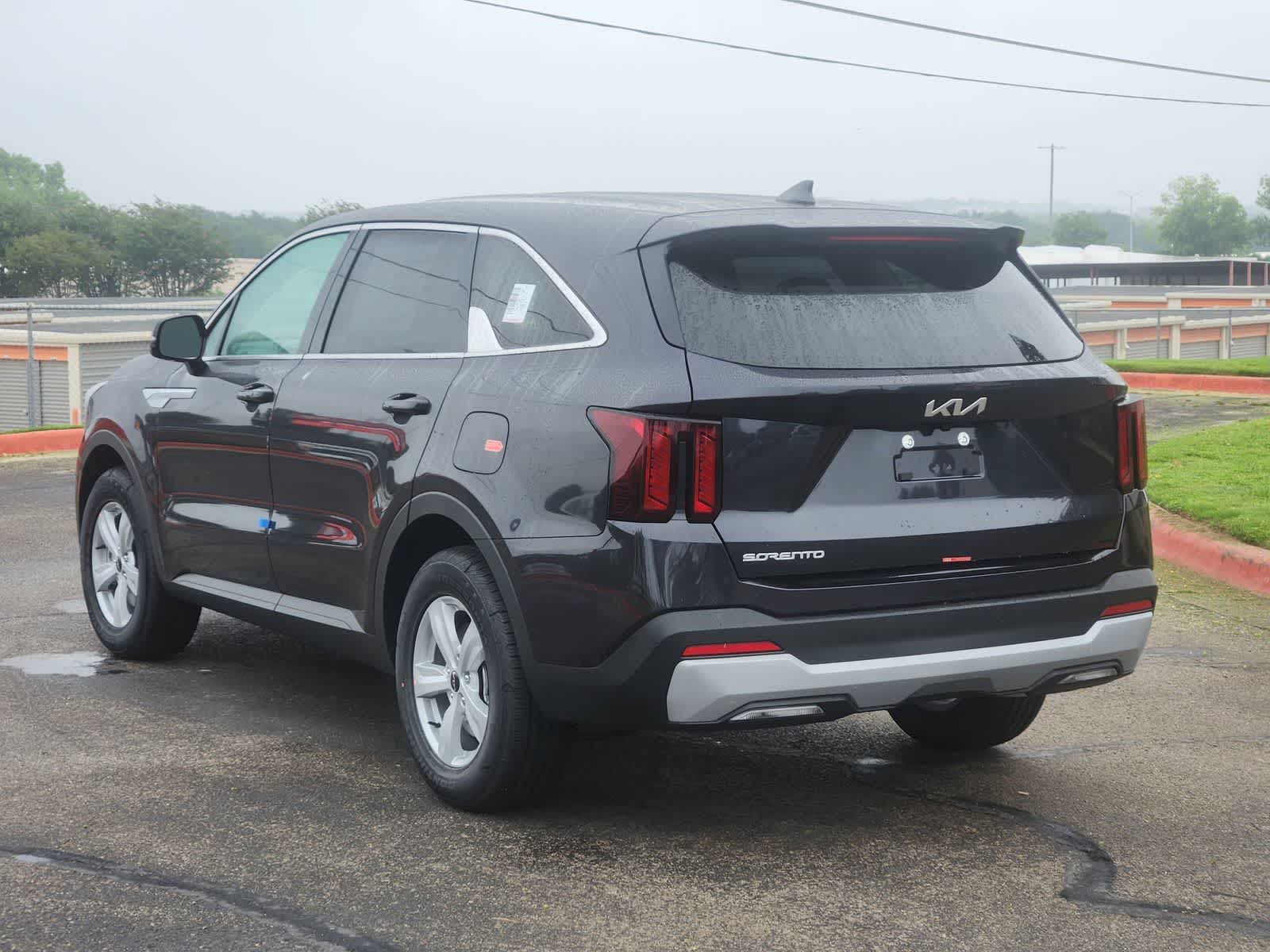 Thumbnail: 2026 Kia Sorento - 5