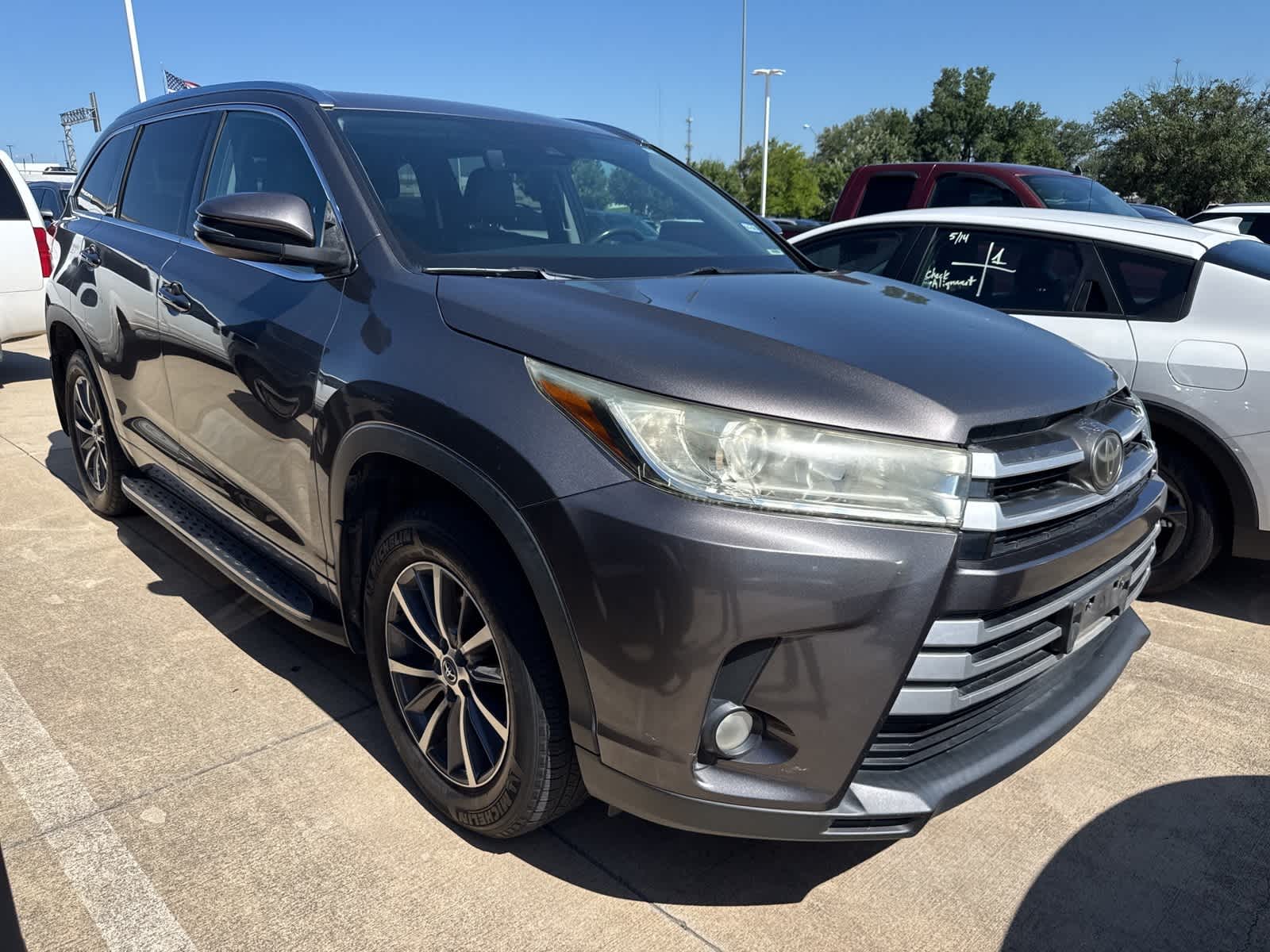 2017 Toyota Highlander XLE 3