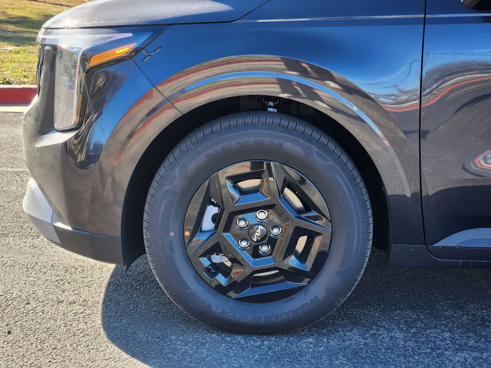 Thumbnail: 2026 Kia Carnival - 8