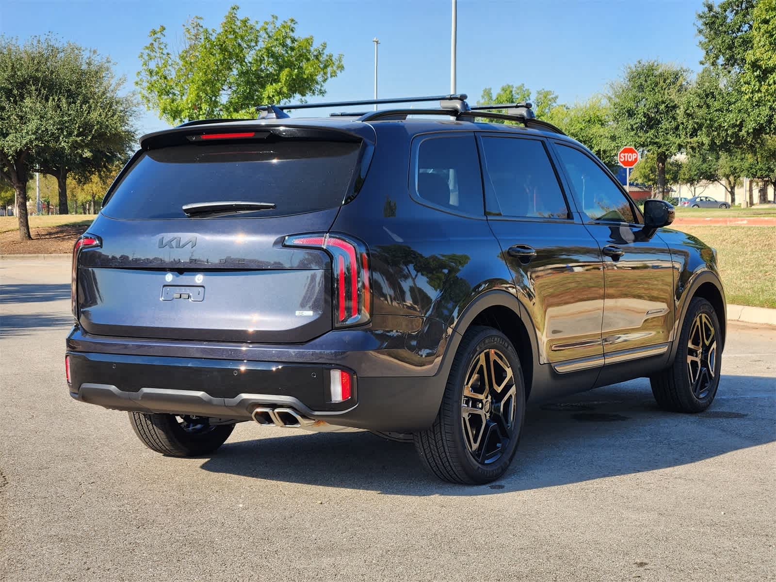 Thumbnail: 2025 Kia Telluride - 4