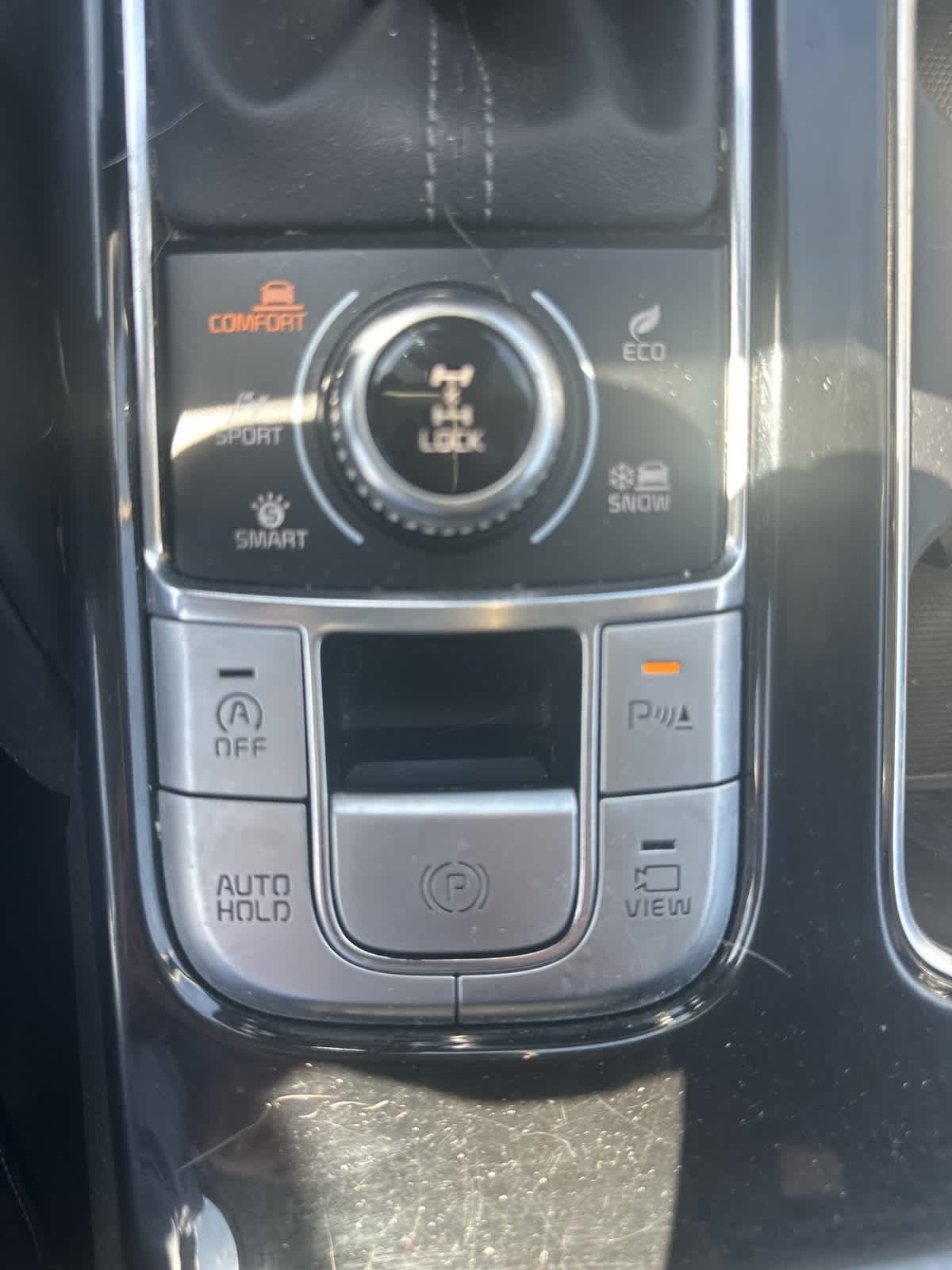 Thumbnail: 2022 Kia Telluride - 17