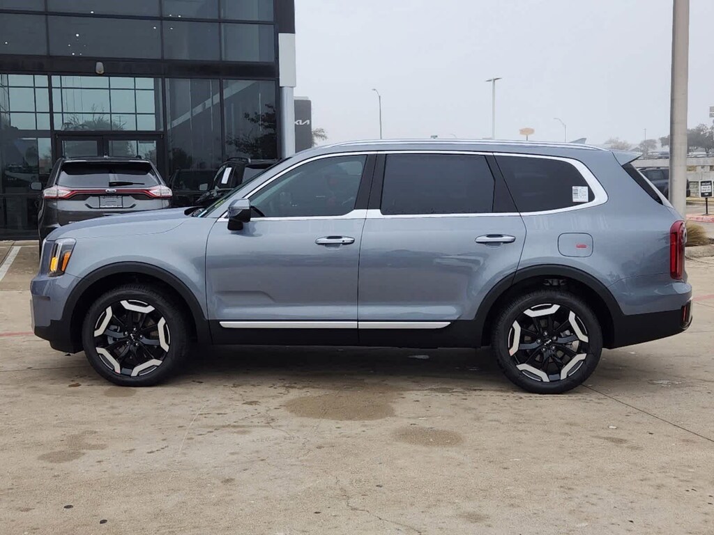 New 2025 Kia Telluride S SUV