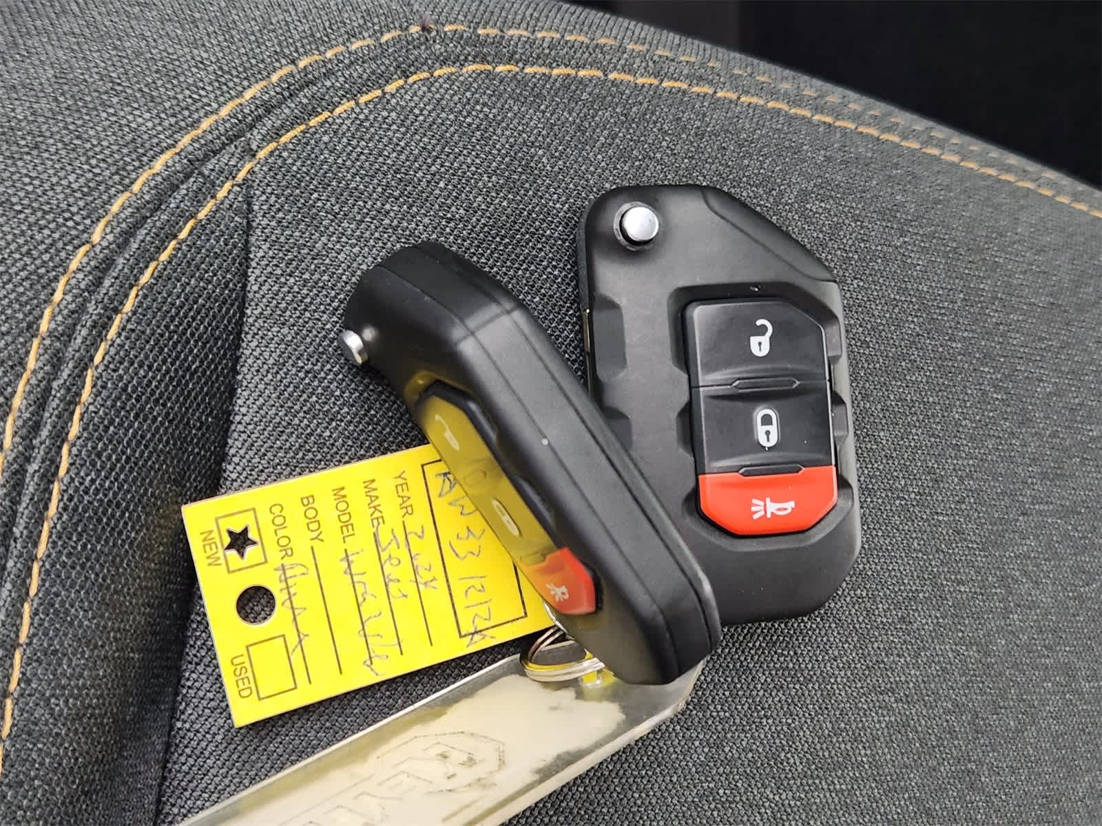 Thumbnail: 2024 Jeep Wrangler - 33