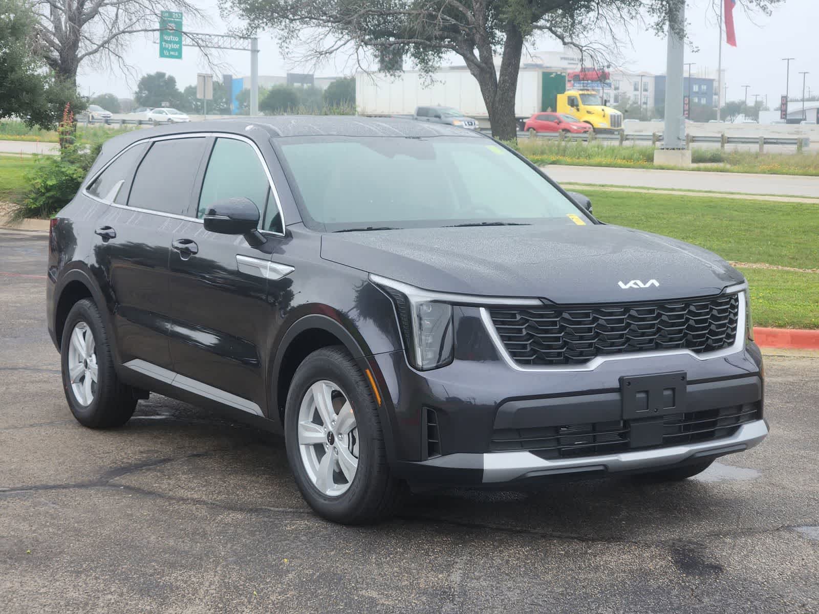 Thumbnail: 2026 Kia Sorento - 2